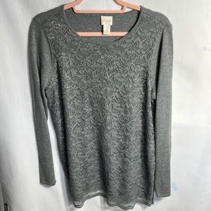 Chico’s Women’s Blouse, Chicos size (1), long sleeves, lacy rose pattern front.